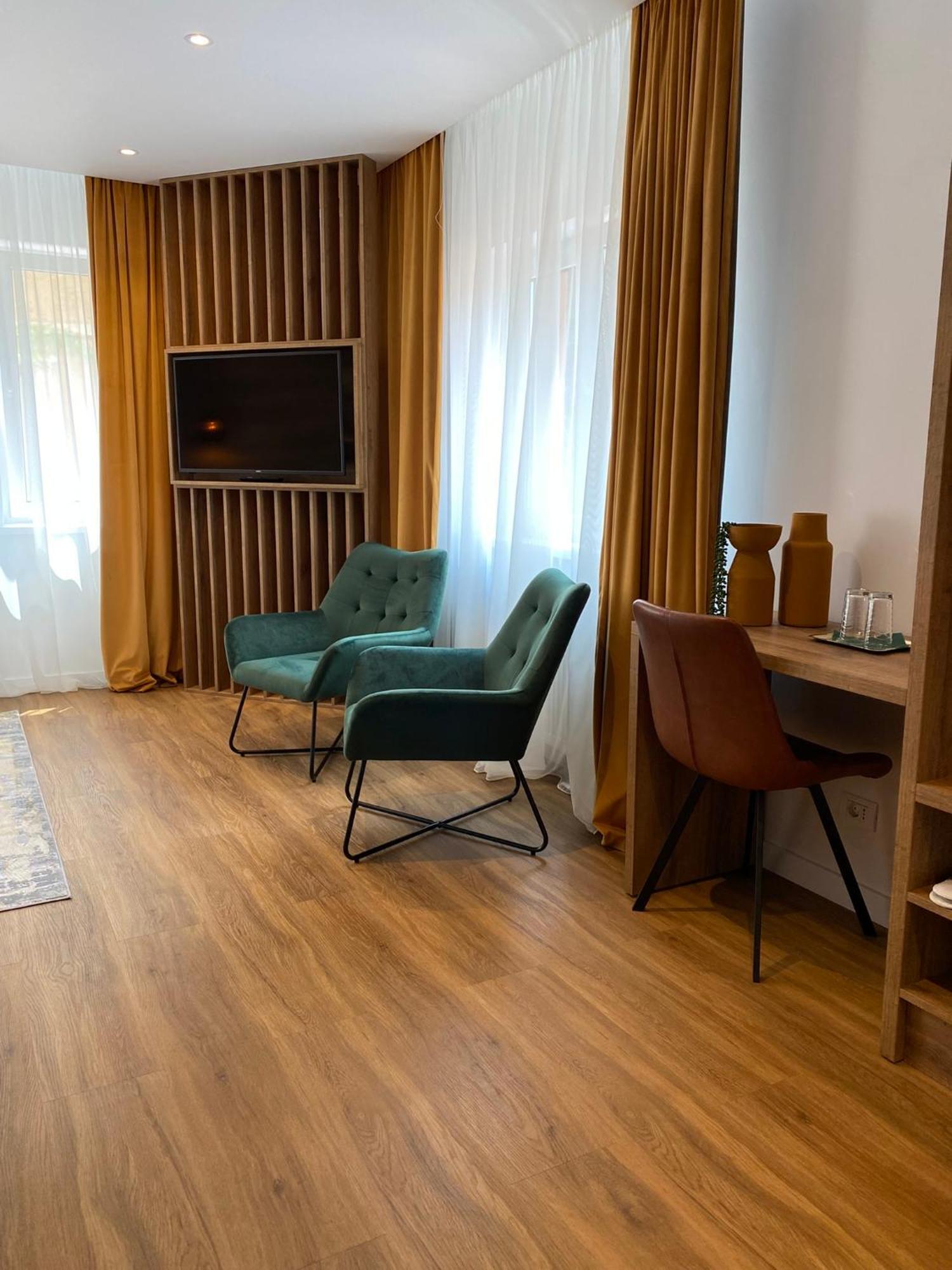 מלון בראשוב Casa Cristina מראה חיצוני תמונה